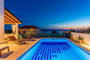 Seaview Villa Lemaro, a 2 bedroom villa with 28 sqm private pool in Krilo Jesenice